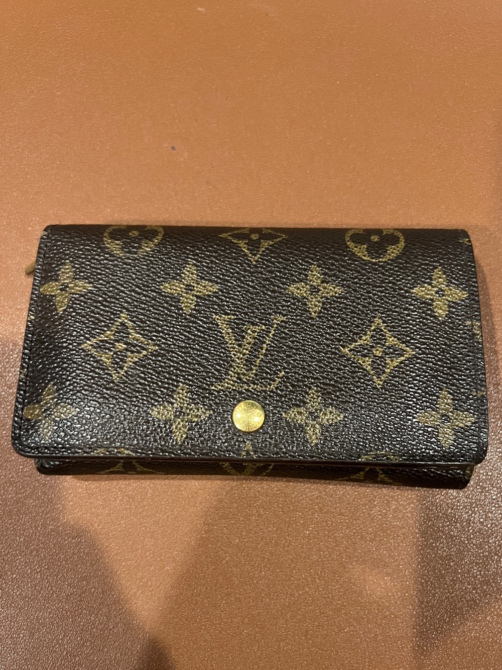 Vintage Louis Vuitton LV Monogram Coated Canvas Compact Wallet